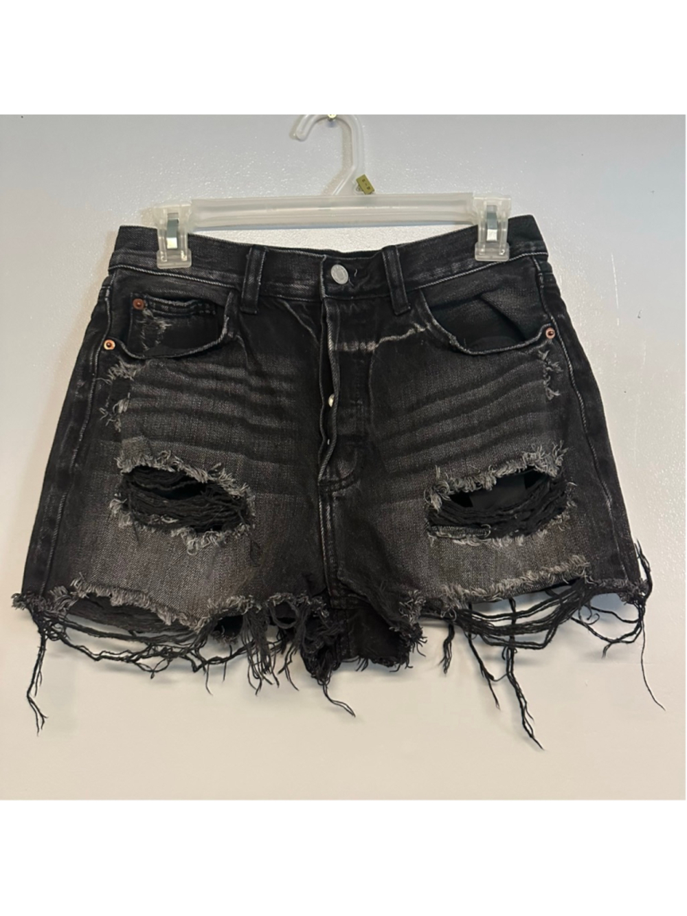 CELLO Black Distressed Jean Shorts size medium waist 28” high rise 100% cotton